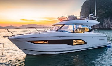 Aluguel de iate a motor de luxo Prestige 420 Fly de 43 pés na Cote d'Azur, França 💎