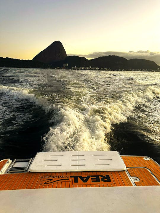 Location de yacht à moteur Mavi Real de 27 pieds à Rio de Janeiro, Brésil