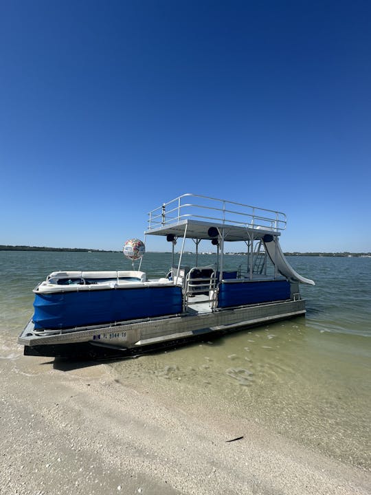 Barco deslizante de dois andares de 26 pés em Saint Pete