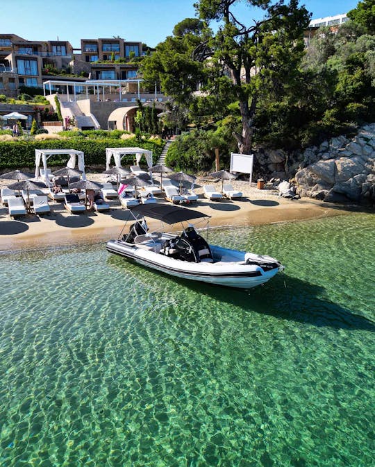 27ft Tiger Marine Powerboat in Skiathos, Greece