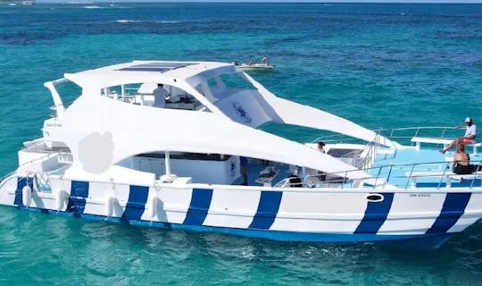 Celebrate in Style with Luxury Yacht Charter in Punta Cana!