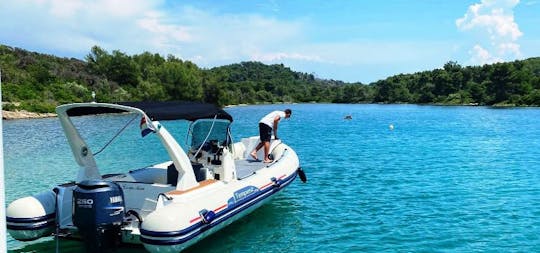 Nakiros - Capelli Tempest 770 RIB rental in Split, Trogir , Hvar...