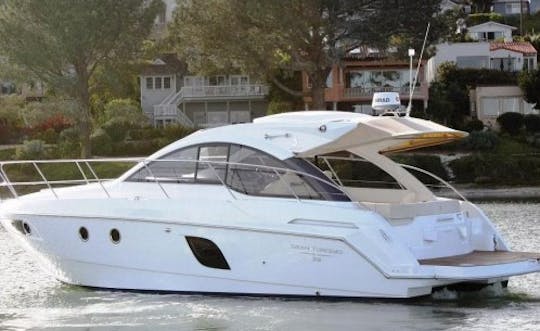 Alquiler del yate Beneteau Gran Turismo 38 White Motor en Costa Azul, Francia