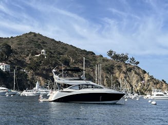 Luxury Sea Ray Fly 400 Yacht in Newport Beach