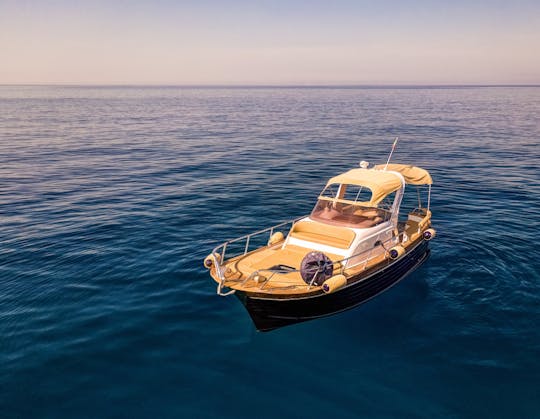  Excursión privada en barco a las puertas de Cinque Terre (día completo)