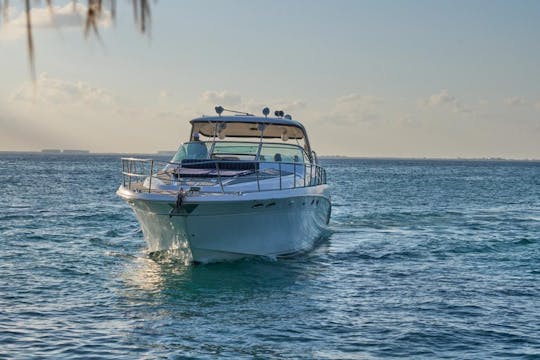 Increíble yate Sea Ray de 55 pies en Cancún, ¡prepárate para El Bandolero!