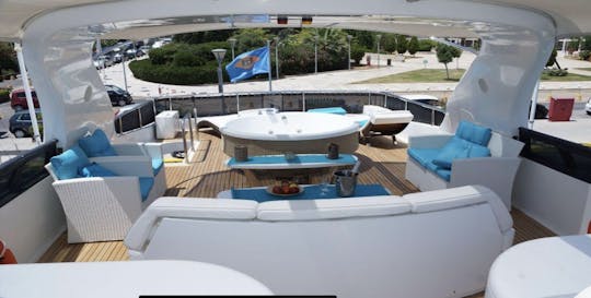 Charter a motoryacht Maiora 27 rental in Bodrum, Turkey