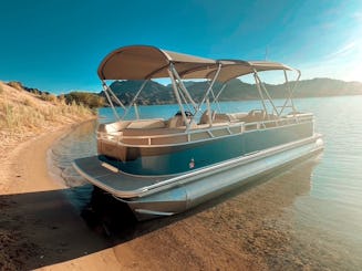 2025 Avalon Venture 8525 Pontoon