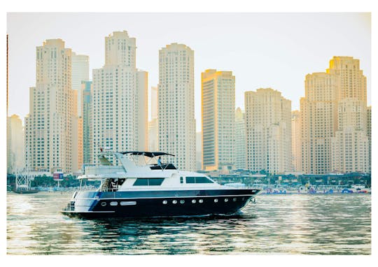 Glamorous Azimuth New Super 85 Yacht Melhor oferta na Marina de Dubai 