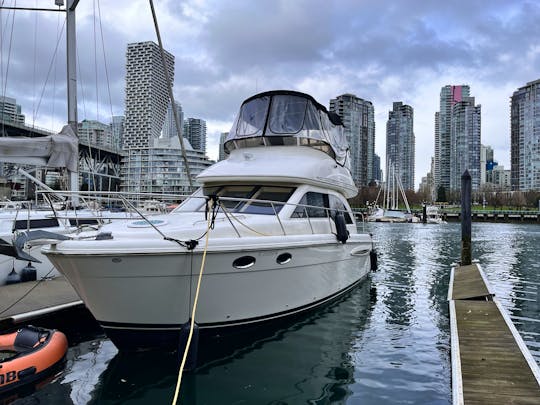 Meridian 341 Motor Yacht Rental in Vancouver, Canada