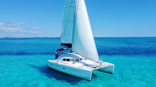 Catamarán de lujo Lagoon ⛵️ de 40 pies en Isla Mujeres 🏝️