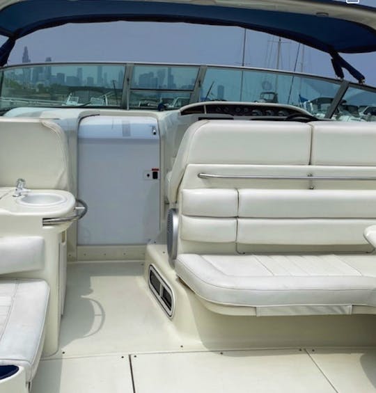 Sea Ray Motor Yacht w/Hydraulic Swim Platform ($750 For 3hrs Mon-Thu & Sun)