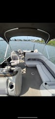 Luxury Bennington Tritoon 150HP fishing series Sx21 