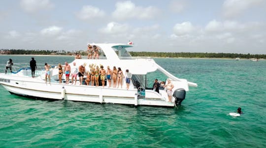 Punta Cana Booze Shared Cruise, Snorkeling and Sand-Bar (Only adults)