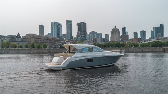 Yate Prestige de 45 pies | Yate de lujo en Montreal HASTA 15 PERSONAS