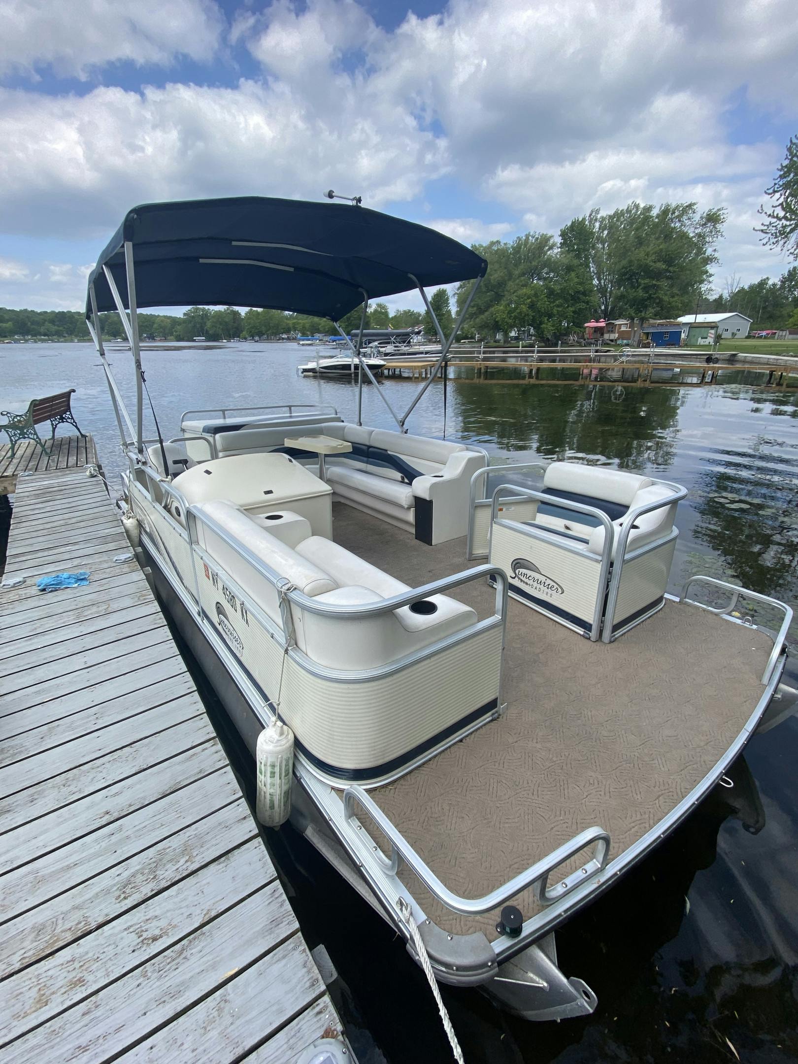 Comfortable Pontoon Party Boat on Lamoka Lake(s) Swim, Fish