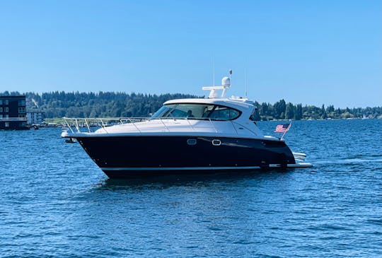 Explore the waters Lake Washington aboard the luxurious 47' Tiara Sovran 4500