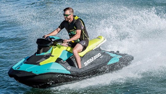 Alquiler de motos acuáticas Sea-Doo Spark en Loveland, Colorado