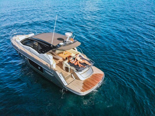 Luxury Yacht Cranchi 44 M (2019) in Tivat