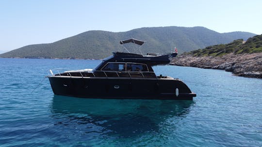 Black 46ft Custom Motor Yacht for Tour in Bodrum!