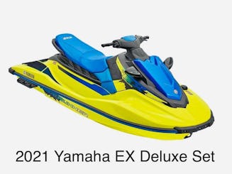 Set of 2 Yamaha EX Deluxe Jet Skis for Rent