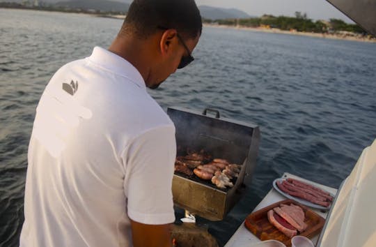 Experiência de iate de luxo de 44 pés para até 20 convidados - Rio de Janeiro