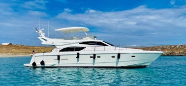 ¡Embárcate en aventuras de lujo con el Ferretti 53!