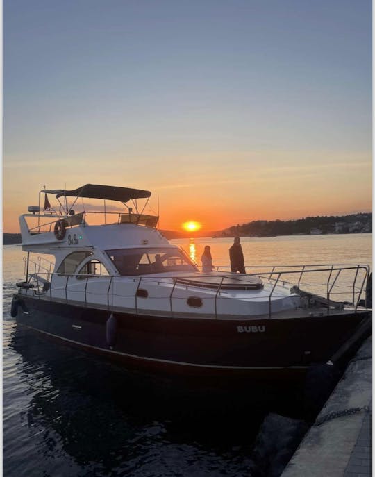 Yacht de luxe à louer à la journée à Istanbul 7/24