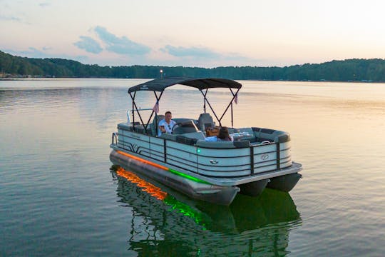 24' Luxury 200 HP, TriToon Boat Rental on Lake Lanier!