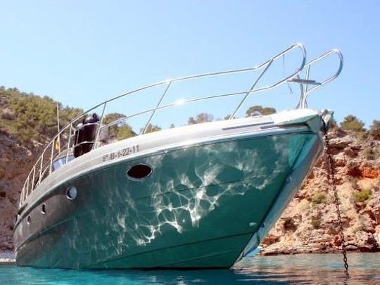 Alquiler de yate a motor Cranchi 50 Mediterranee en Santa Eulalia, Illes Balears