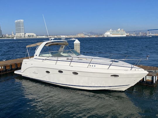 Croisière Express Bay Cruiser de luxe de 45 pieds pour votre fête à San Diego, en Californie