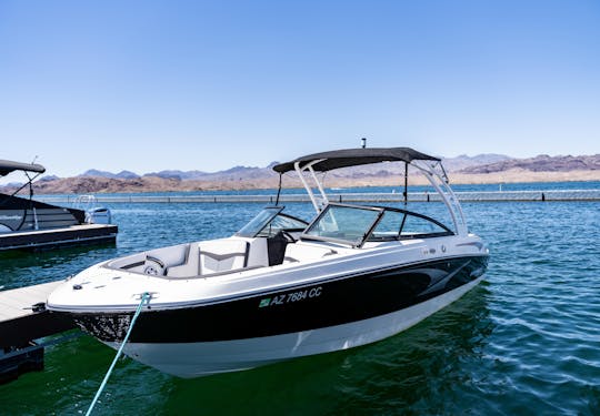 Sleek & Stylish Monterey M22 - Lake Havasu City & Needles