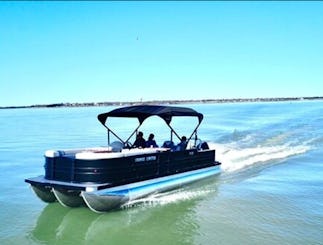 PACOTE DE PESCA E PÔR DO SOL. O BARCO DE FESTA DE 24 pés SERVE PARA 12 PESSOAS! 