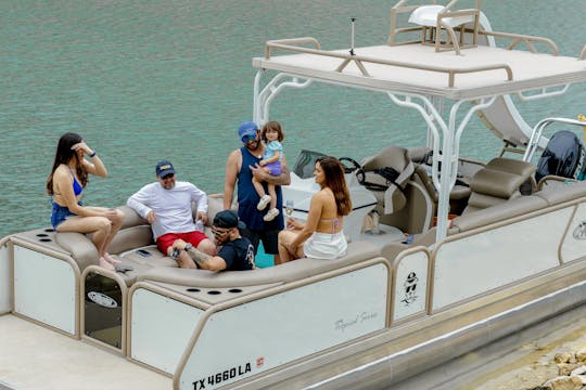 トラビス湖のウォータースライド付きダブルデッカー・トリトゥーン