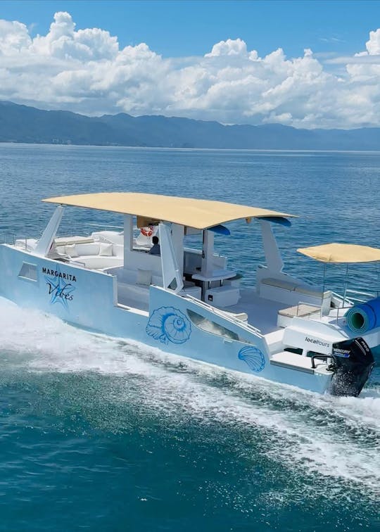 Sail in Luxury: Catamaran for 20 People – Perfect for Groups
