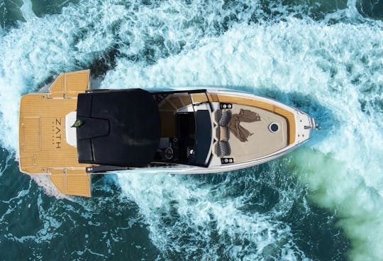 Aluguel de iates a motor Perseu Zath Mariner 328HT no Rio de Janeiro, Brasil