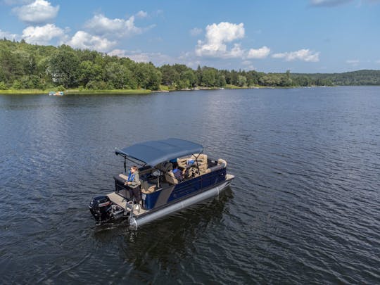 Rent the Charm and Experience of My Pontoon