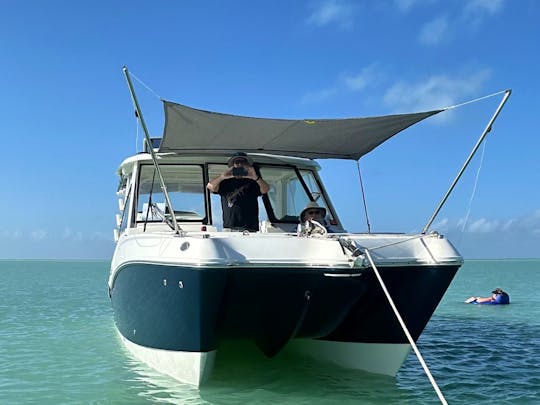 Key Largo 32 foot Worldcat Multi Activity - Luxury Charter Up To 6 Passengers