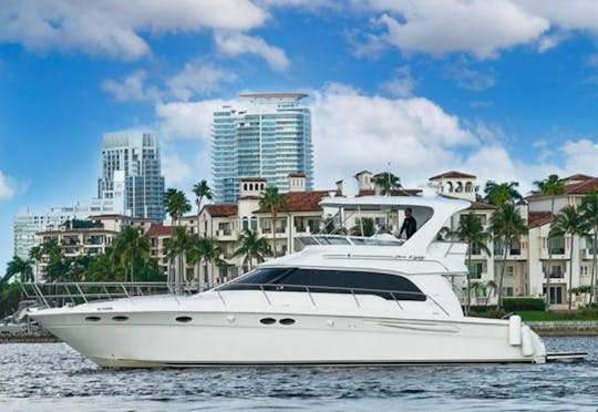 SeaRay de 60 minutes à Miami, une journée parfaite sur l'eau pour 13 personnes
