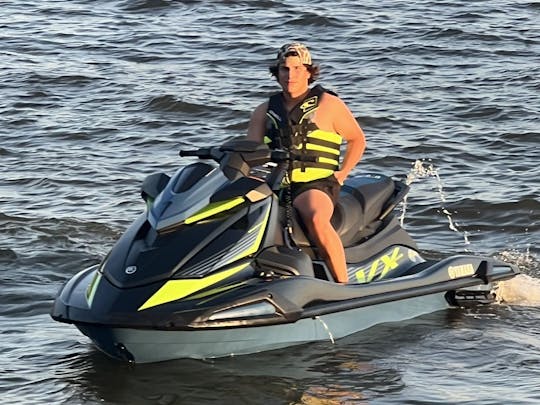 NOUVEAUTÉ : Jetskis Yamaha VX Deluxe 2024 : « La vie au lac est la meilleure des vies »