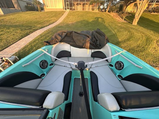 Crucero MasterCraft de lujo con capitán
