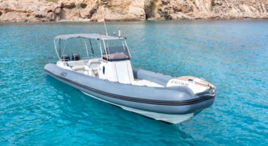 The perfect day trip around the islands - Sacs 33 RIB