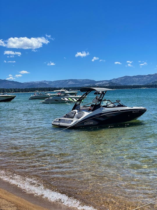 21’ Yamaha 212X Jet Boat - Surfing, Cruising in South Lake Tahoe