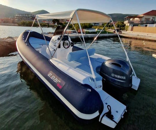 Great 18ft 2bar RIB for exploring Kvarner