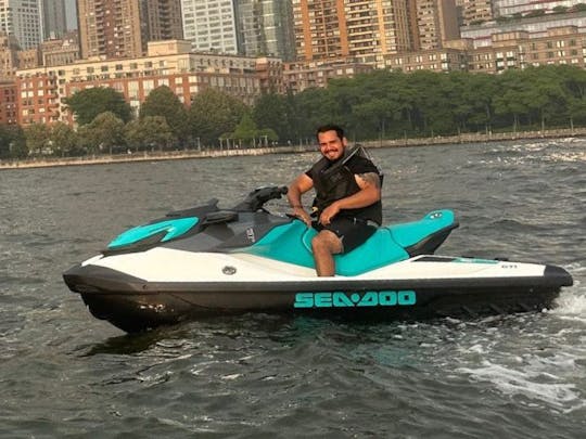 BEST NEW YORK - NEW JERSEY JETSKI RENTALS