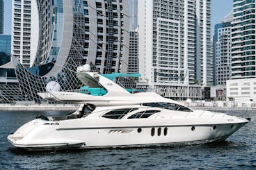 AZIMUT TIFFANY DE 62 PIEDS À DUBAÏ