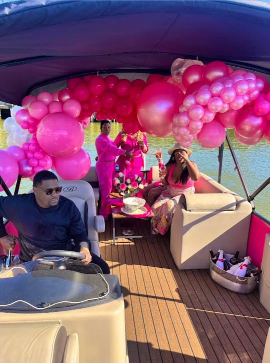 2024 Brand New Pink Bentley Pontoon for Daily Charters in Washington DC