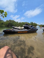 Jet Ski 3 places Sea Doo GTX 300