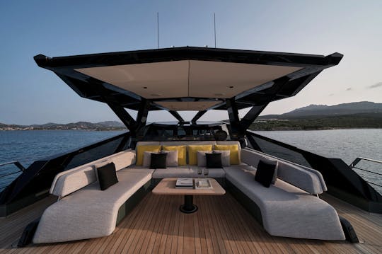 85 pés Wally WHY 150 — Aluguer de iates de luxo moderno em Miami
