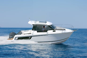 Motorboat Jeanneau Merry Fisher 695 (2023), Opatija, Icici